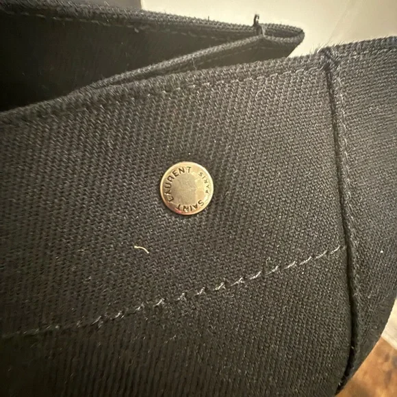 *24HR SALE*
Authentic NWOT Saint Laurent Rive Gauche Black Tote - Picture 9 of 11